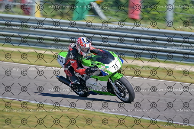 26BT01-0645 | 071 - Realisiert mit Pictrs.com