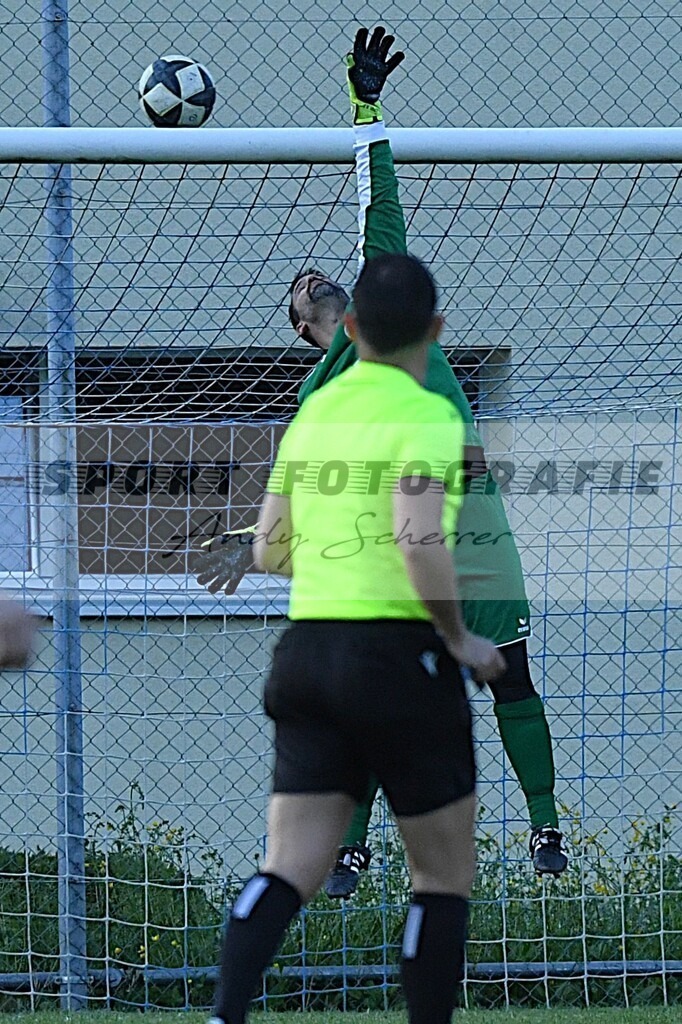 aDSC_2957 | Kaufen Sie Sportbilder im Onlineshop von Andy Scherrer Sportfotografie. Faszinierende Bilder von Sportevents aus der ganzen Schweiz. Fussball, Frauenfussball, Unihockey, Handball, Schwingen und weiteren Sportarten. - Realisiert mit Pictrs.com