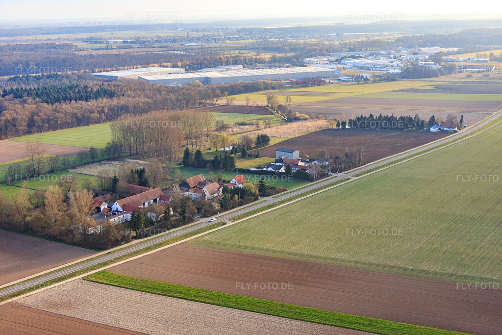 Luftbild: Ortsteil Höfen im Winter aus Südwesten im Ortsteil Minderslachen in Kandel im Bundesland Rheinland-Pfalz in Deutschland. Foto: IMG_076787.jpg vom 28.03.2015 durch Werner Riehm/FLY-FOTO.de