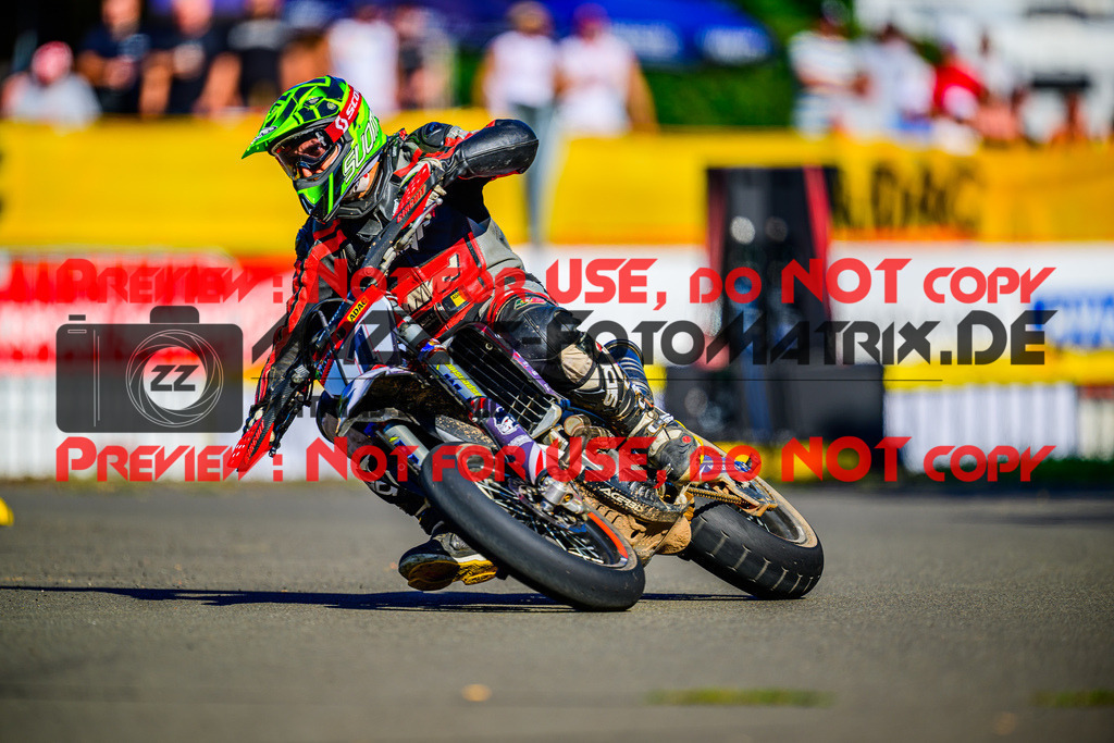 MaZZes_FotoMatrix_240816_6007705_2-32 | UE40