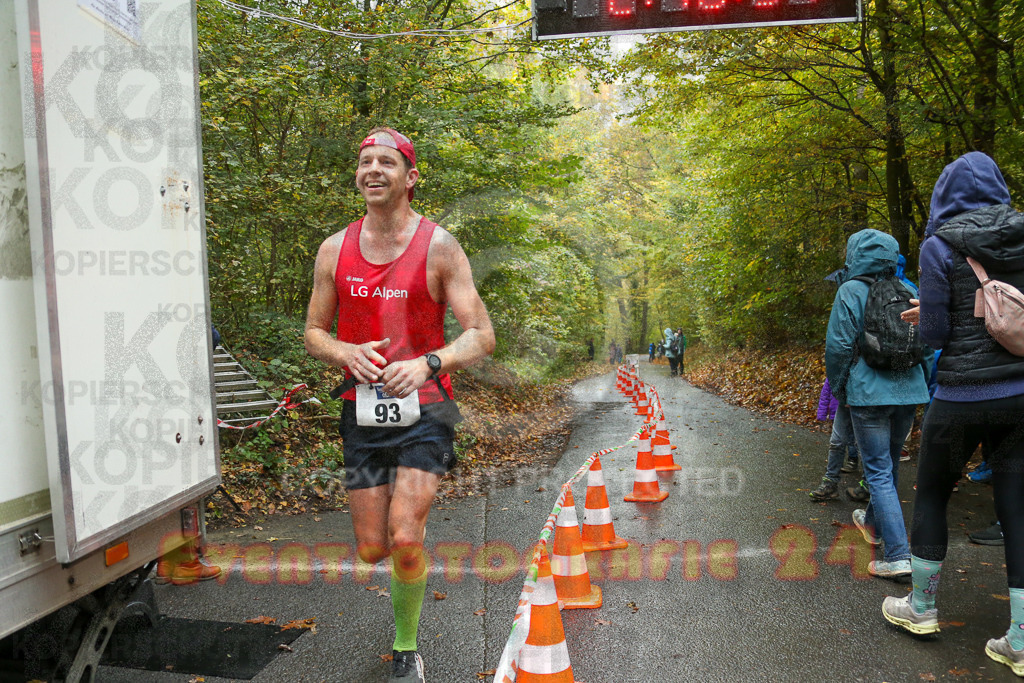 241027_1226_EX1_4236 | Sportfotografie im Rhein-Sieg Kreis, Köln, Bonn, NRW, Rheinland Pfalz, Hessen, etc. Unser Tätigkeitsfeld umfasst den Laufsport vom Volkslauf über den Marathon, Duathlon, Triathon bis zum Ultralauf wie Kölnpfad Ultra oder Schindertrail.