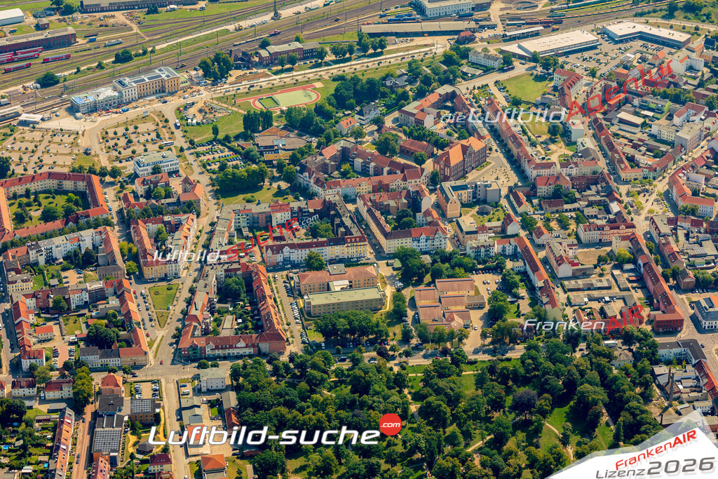 Luftbild der Stadt Wittenberge - Die Luftaufnahme wurde 2025 vom UL-Flugzeug heraus erstellt ( keine Drohne ) - Hochauflösende Luftaufnahme - für professionelle Ausdrucke geeignet. Die Geschenkidee !Hier alle&nbsp;Infos zur Lizenzierung der LuftaufnahmeWir fliegen auch dieses Jahr wieder in Ihre Region um Luftbilder zu erstellen.- Luftbild anfragen