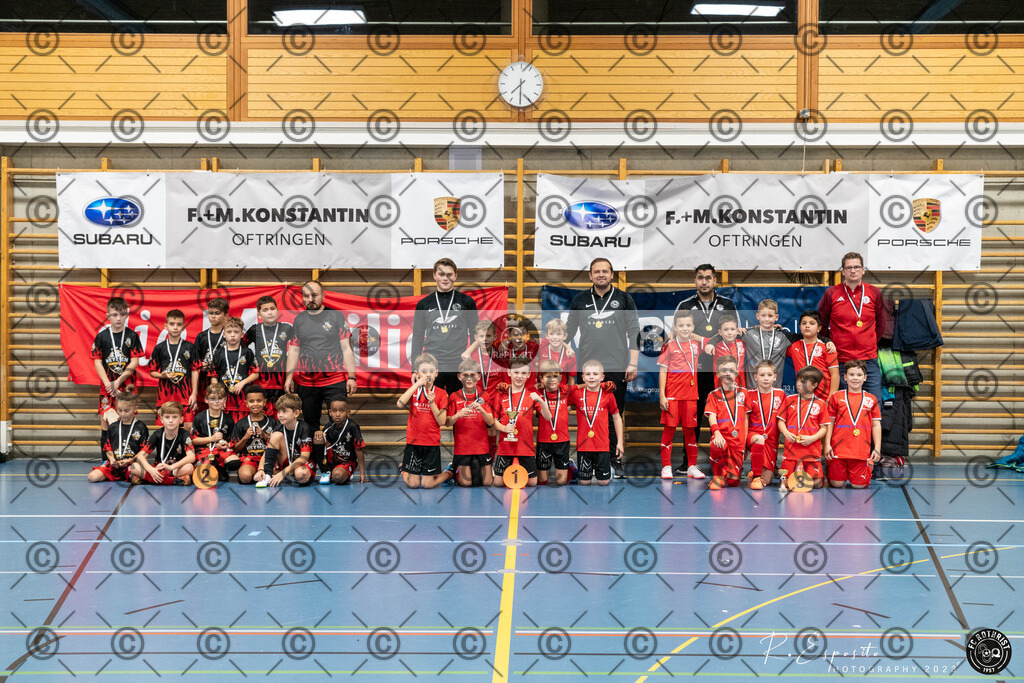 20231126_FCR_Hallenturnier_F1_128 | Sport und Naturfotografie von Roberto Esposito zeigt echte Momente Bewegung und die Schönheit der Natur. Ausdrucksstarke Bilder schaffen Emotionen.