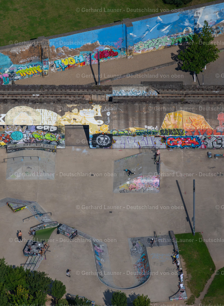 9200646 | Skate Park und Street Art im Rheinpark Duisburg