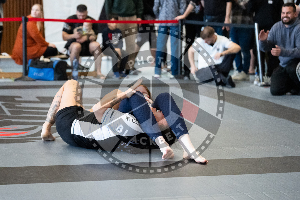20251129PBB7983 | Fighters compete during the luta livre competition ILLCS XI winter edition on November 29, 2025 in Hannover, Germany.