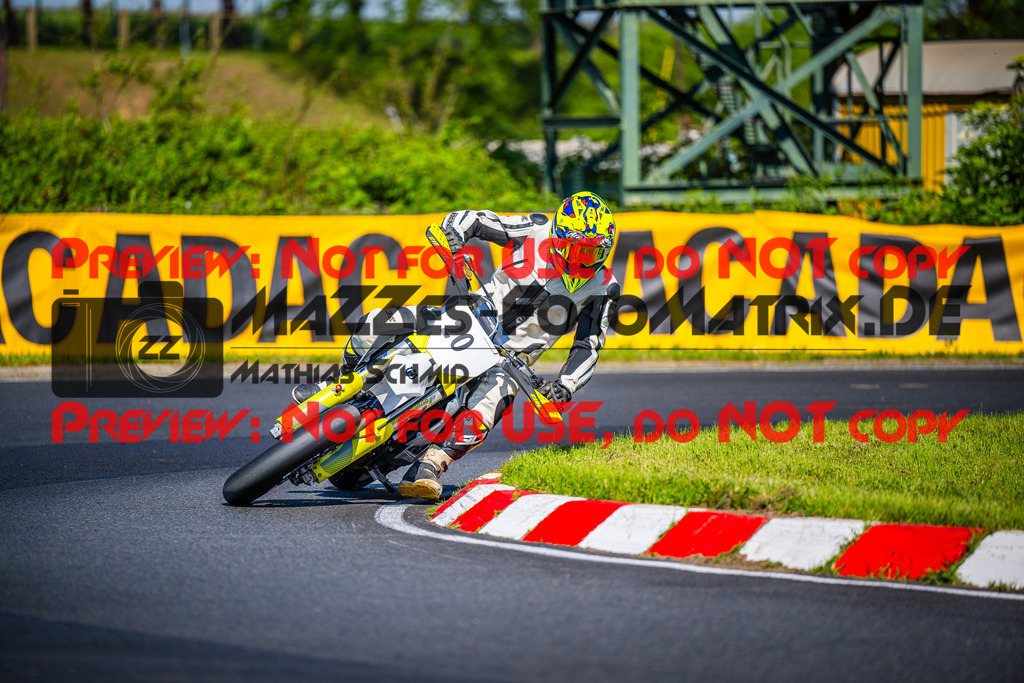 MaZZes_FotoMatrix_240511_6021986_6155 | S2