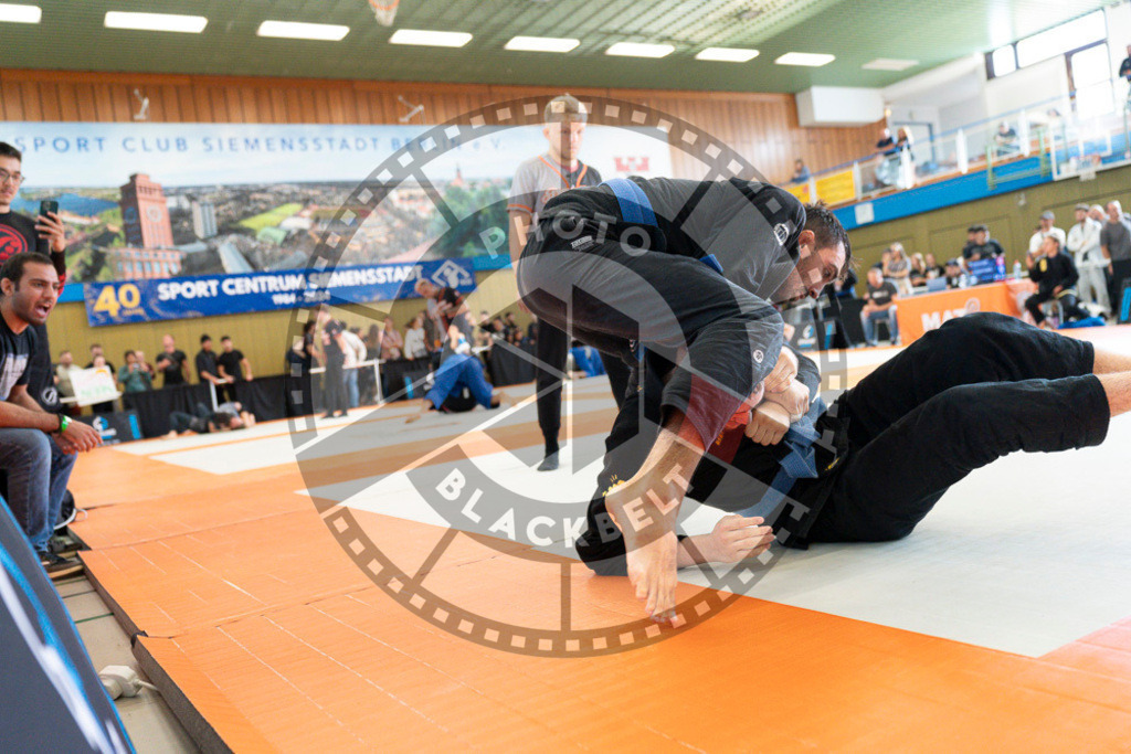 20240915PBB2454 | Athletes compete during the Grappling Industries’ grappling and Brazilian jiu-jitsu competition in Berlin, on September 15, 2024.
