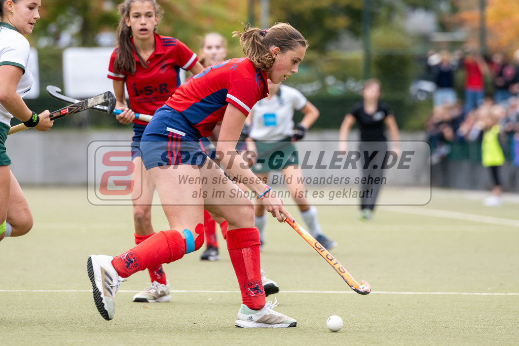 SFE_20231022_0082 | Deutsche Meisterschaft Weibliche U16 Finale Uhlenhorst Mülheim - Düsseldorfer HC am 22.10.2023 in Köln (Düsseldorfer Hockeyclub 1905 e.V.), Photo: Stephan Fehrmann 2023 (Sports-Gallery)