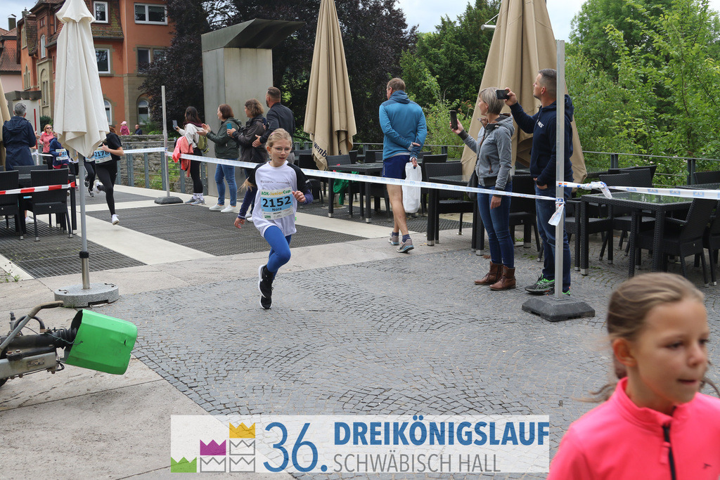 AOK Junior Cup 400m | 3Königslauf 2022 AOK Junior Cup 400m - Realisiert mit Pictrs.com