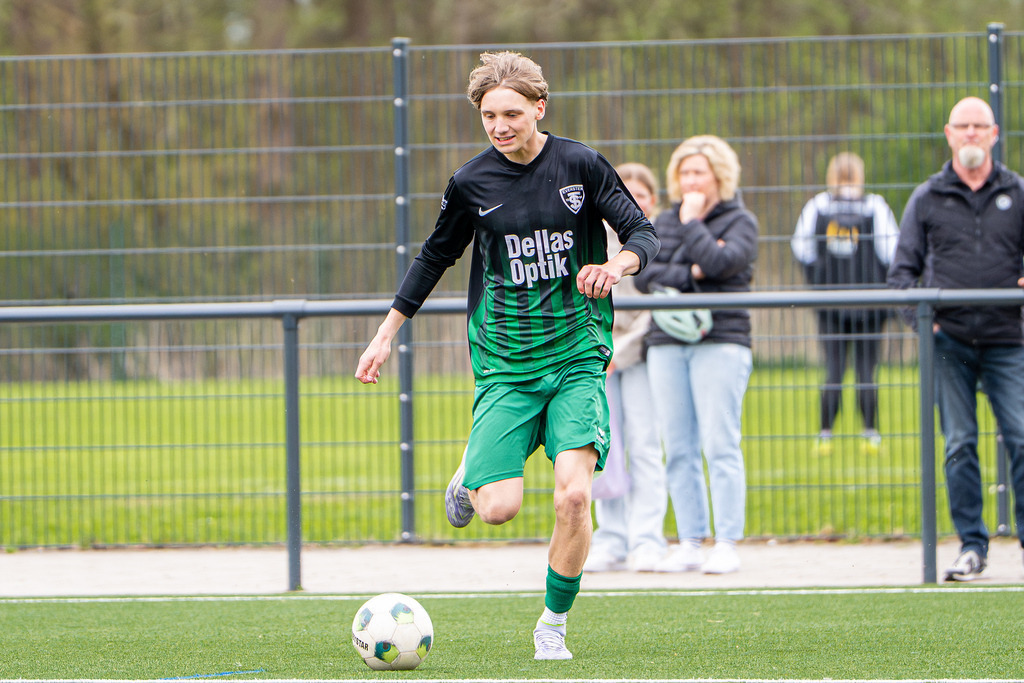 VFL Wittekind-Wildeshausen - TuS Eversten I 02647 | jns.sportfotos - Realisiert mit Pictrs.com
