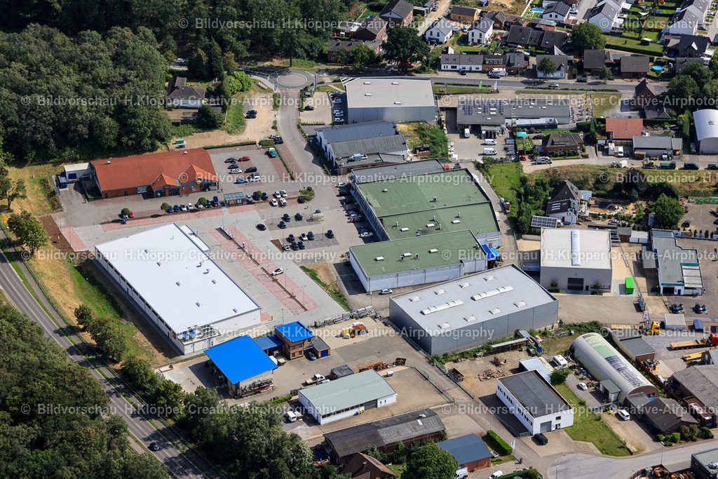 Luftbild 41379 Brüggen _ NRW _ Borner Str. _ Trinkgut _ Lidl 439A4576 | Luftbilder und Luftaufnahmen Brüggen,Schwalmtal,Wassenberg - Realisiert mit Pictrs.com