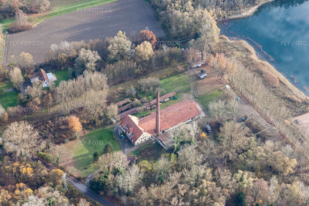Luftbild: Frohnau ehemalige Ziegelei in Neuburg am Rhein im Bundesland Rheinland-Pfalz in Deutschland. Foto: IMG_22803.jpg vom 21.11.2009 durch Werner Riehm/FLY-FOTO.de