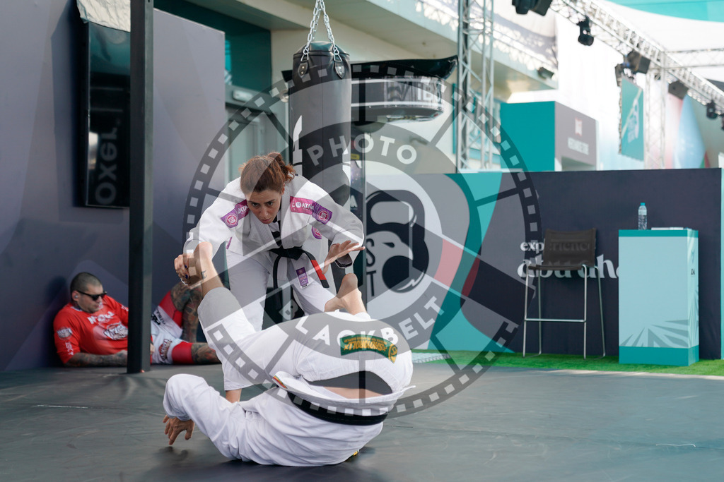 20231109PBB3007 | Fighters compete during the AJP World Professional Championship in the Mubadala Arena in Abu Dhabi, Arab United Emirates, on November 9, 2023.