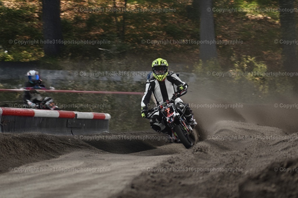 IMG-20241206-WA0001 | Sportfotografie , Motorsport, Motoross, Reitsport, Mointainbike, Enduro,
Landschaft , Outdoor, Eventfotografie, Landschaft, Bilder online bestellen - Realisiert mit Pictrs.com