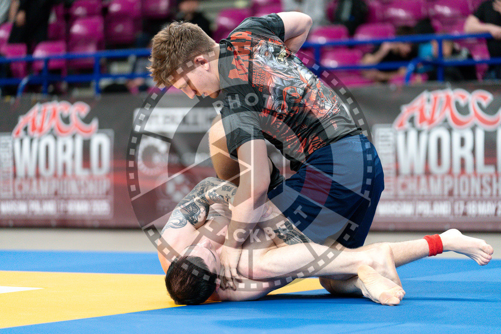 20250517PBB1723 | Athletes compete during the first day of the ADCC Amateur World Championship on May 15, 2025 in Warsaw, Poland. © Chiara Dazi / photoblackbelt