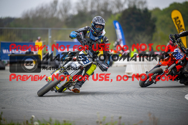 MaZZes_FotoMatrix_230507_8044 | S3