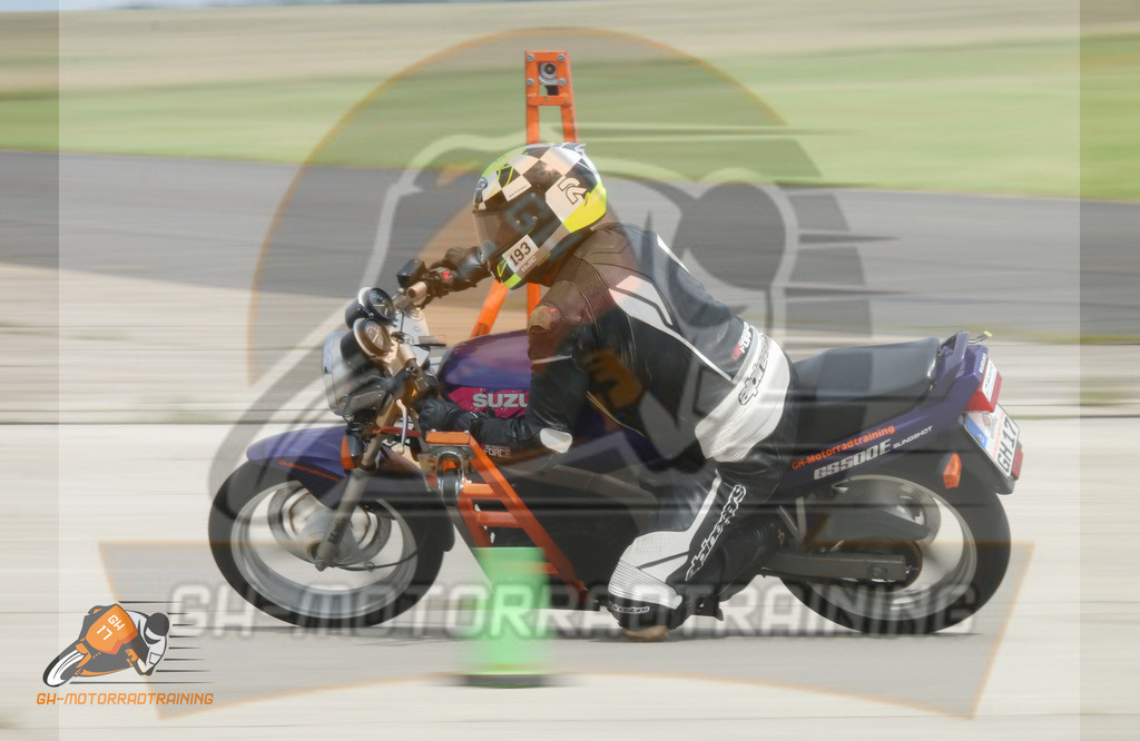 IMG_0287 | gh-motorradtraining-foto.de - Realisiert mit Pictrs.com