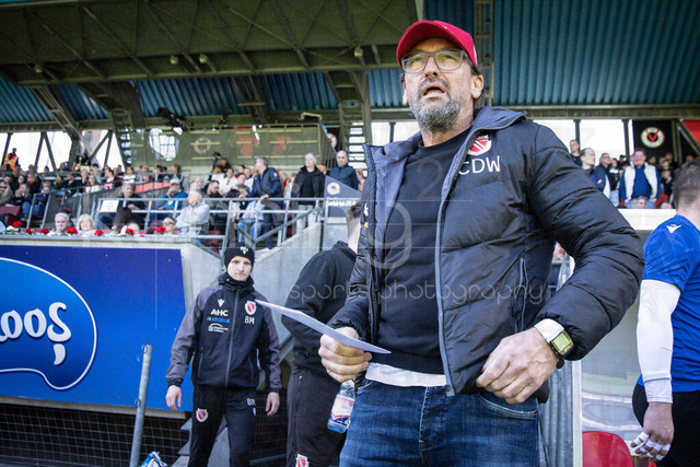 German 3rd Division, Viktoria Koeln vs. Energie Cottbus, 26.04.2026 | KOELN, GERMANY - APRIL 26, 2026:  Claus-Dieter Wollitz (Head Coach Energie Cottbus) before the 3rd division match on gameday 35 between Viktoria Koeln vs. Energie Cottbus at the Sportpark Hoehenberg on April 26, 2026 in Koeln, Germany. DFL REGULATIONS PROHIBIT ANY USE OF PHOTOGRAPHS AS IMAGE SEQUENCES AND/OR QUASI-VIDEO.