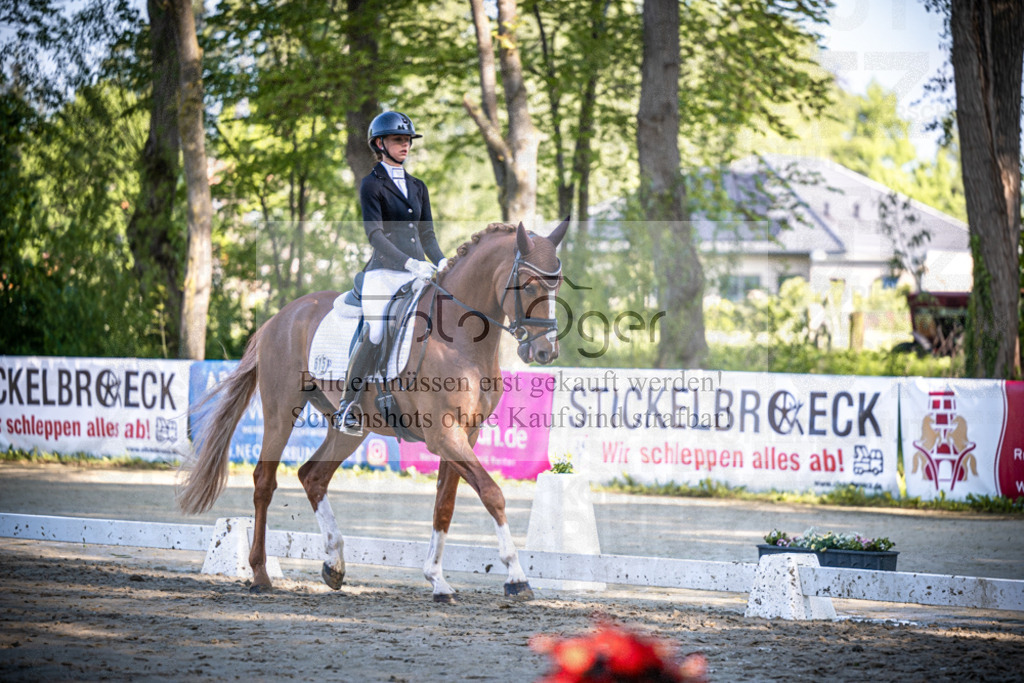 DOS_1577 | Reitturnier Venne - Realisiert mit Pictrs.com