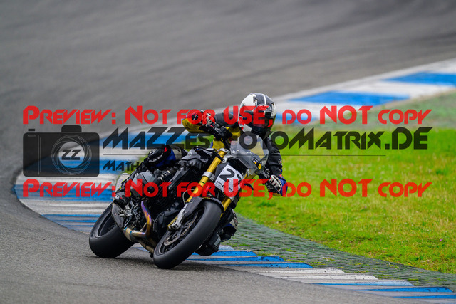 MaZZes_FotoMatrix_240521_6007705_2059 | GELB