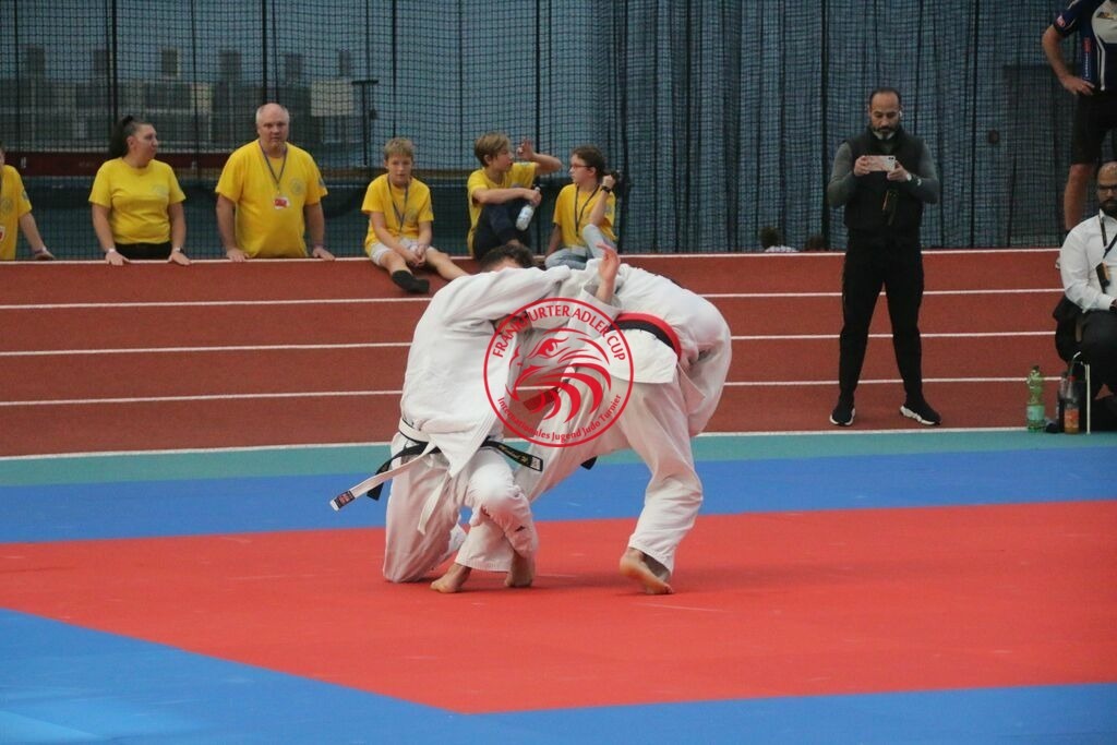 MSY-2022-10-30-7940 | Fotos vom Adler Cup - Pictures from Adler Cup

Hier findet Ihr alle Eindrücke und großen Momente der Adler Cup Wochenenden. Here you will find all impressions and great moments of the Adler Cup weekends. - Realisiert mit Pictrs.com