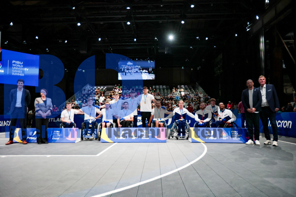 SES_RRG3x320250720-293 | bond - Realisiert mit Pictrs.com