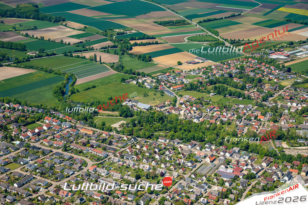 Luftaufnahme von Gundelfingen an der Donau - Die Luftaufnahme wurde 2025 vom UL-Flugzeug heraus erstellt ( keine Drohne ) - Hochauflösende Luftaufnahme - für professionelle Ausdrucke geeignet. Die Geschenkidee !Mit Lizenz und Bildrechte bestellbar
