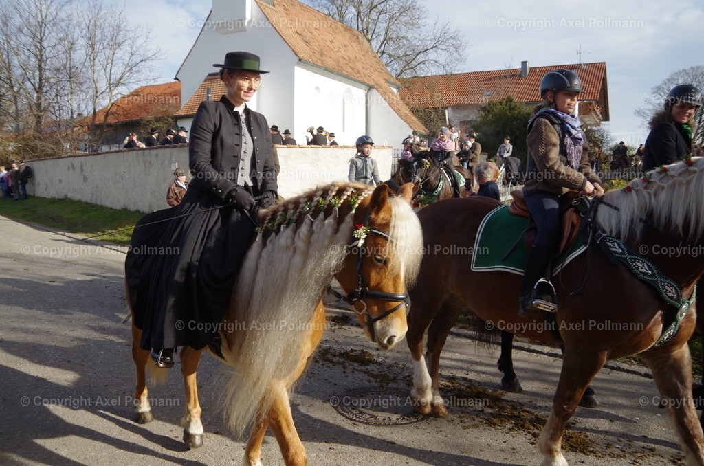 IMGP1433 | fotografiert von Axel PollmannLeonhardi Wallfahrt Benediktbeuern und Murnau, Fronleichnam, Fasching, Landschaft im Loisachtal und Benediktbeuern  - Realisiert mit Pictrs.com