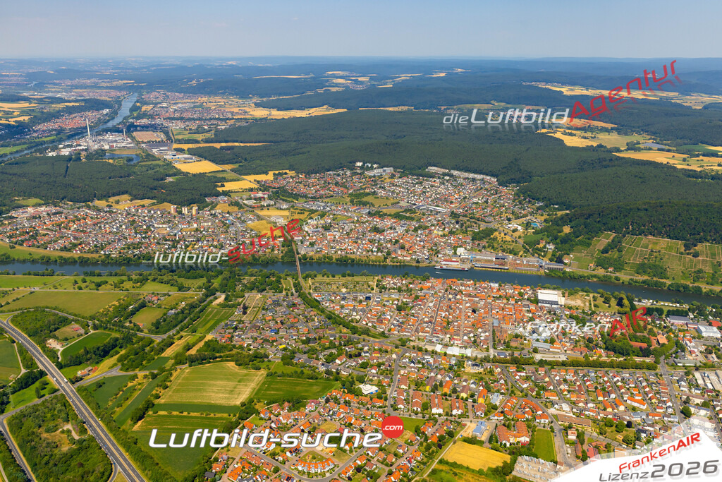 Das Luftbild zeigt :  Erlenbach am Main - Die Luftaufnahme wurde 2023 vom UL-Flugzeug aus erstellt ( keine Drohne ) - Hochauflösende Luftaufnahme - Für grossformatige Ausdrucke geeignet. Die Geschenkidee !Mit Lizenz und Bildrechte bestellbar