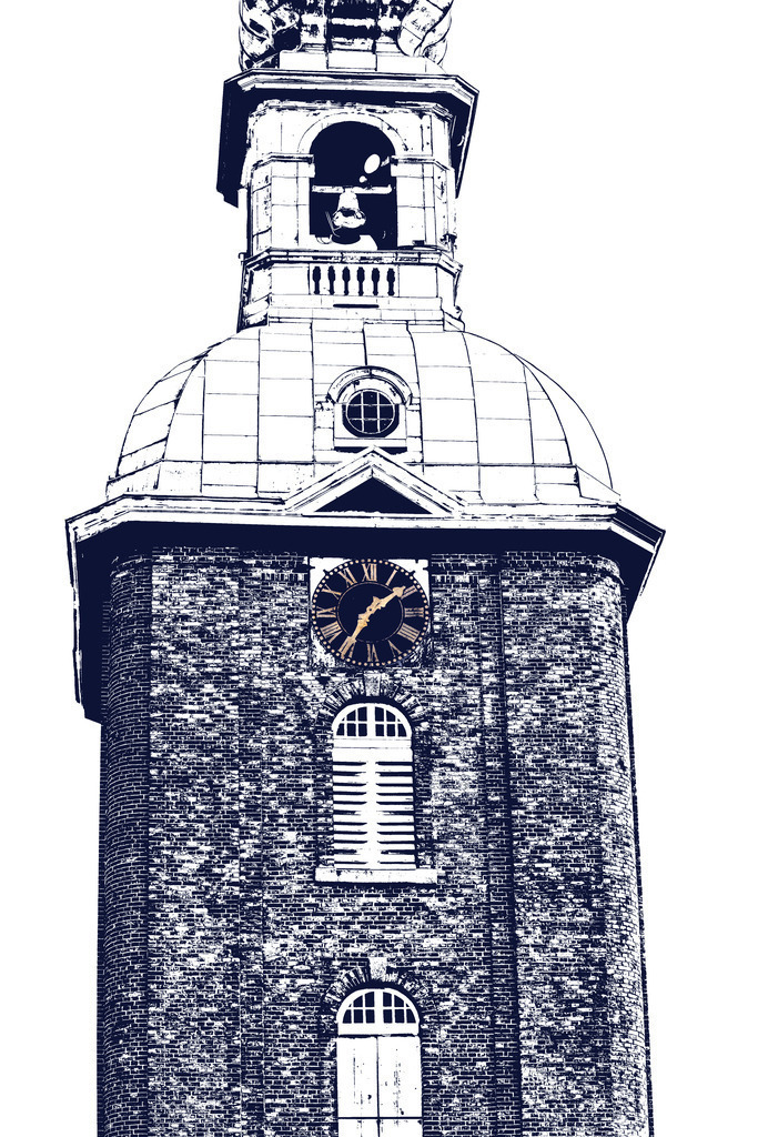 Photoart: Fünf nach halb zwei in Kappeln am Kirchturm | Dieses Wandbild im Querformat zeigt einen beeindruckenden Ausschnitt des Kirchturms der St. Nikolai-Kirche in Kappeln. Die dunklen Elemente des Turms erscheinen in einem tiefen Dunkelblau, während die hellen Bereiche in strahlendem Weiß gehalten sind, was dem Motiv eine elegante Klarheit verleiht.Eine besondere Ausnahme bildet die Kirchturmuhr, deren goldene Zeiger und römische Zahlen einen stilvollen Akzent setzen. Die kontrastreiche Farbgestaltung unterstreicht die architektonische Schönheit des Turms und macht dieses Kunstwerk zu einem besonderen Blickfang der Schleiregion. - Realisiert mit Pictrs.com