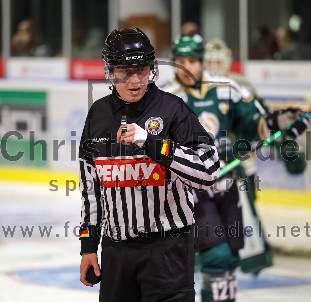 2025-08-22_128_TSV_Erding_gegen_EV_Fuessen | Erding, Deutschland, 22.08.2025:Eishockey, Oberliga Süd 2025 / 2026, Testspiel, TSV Erding gegen EV Füssen, Endergebnis: 1:4Foto: Christian Riedel / fotografie-riedel.net