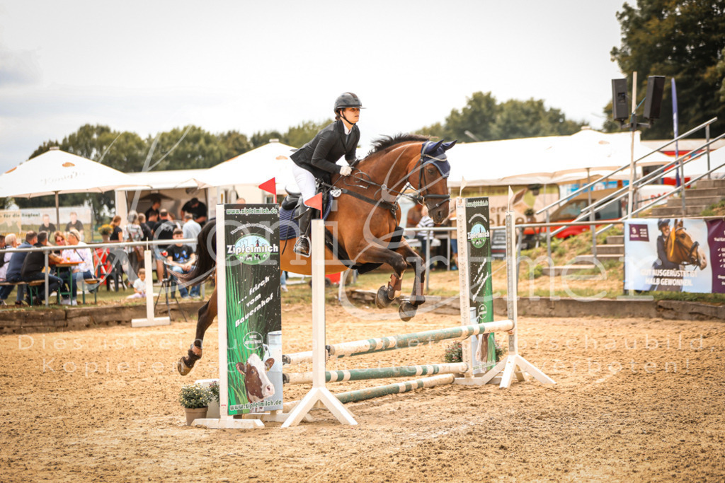 06.SoSpWB00143 | Leoni Ertmer Photography - Realisiert mit Pictrs.com