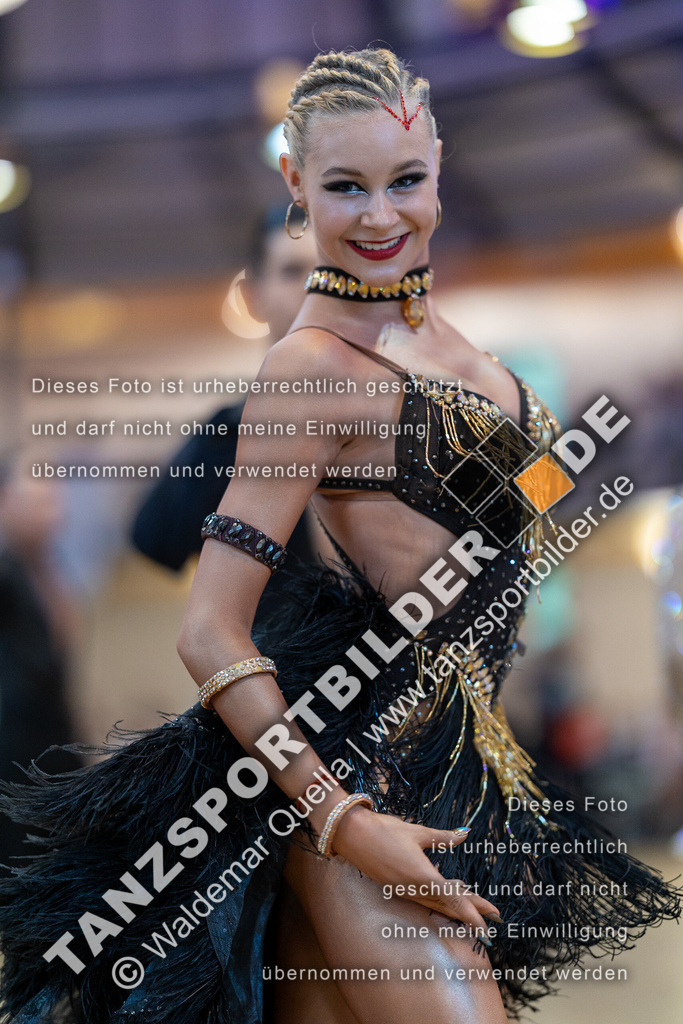 20230812-01556 | Hier finden Sie Tanz Bilder vom Latein und Standard Formationen tanzen. Sportbilder vom Tanzsport. Schöne Fotos und von Weltmeisterschaft, Europameisterschaft, Bundesliga, Regionalliga, Oberliga und Landesliga sowie von GOC Stuttgart, DanceComp, WM Bremen