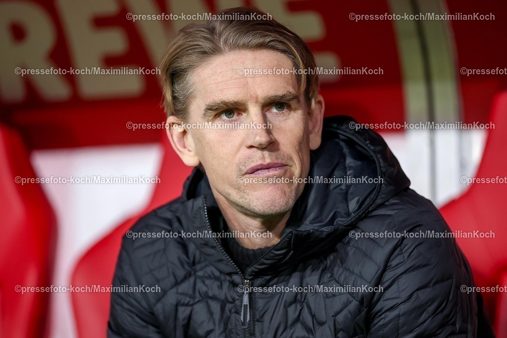 1FC14012601008 | 14.01.2026, Fußball, 1. FC Köln - FC Bayern München, 1. Fußball Bundesliga, 17. Spieltag, RheinEnergie-STADION, Saison 2025 2026: Sportdirektor Christoph Freund (FC Bayern Muenchen #cf)  DFB regulations prohibit any use of photographs as image sequences and or quasi-video.