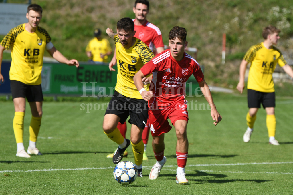 HR3_5461 | Lukas Semmler (TSV Seebach) überzeugte auf voller Linie, nicht nur wegen dem 1:0 Führungstreffer - Realisiert mit Pictrs.com