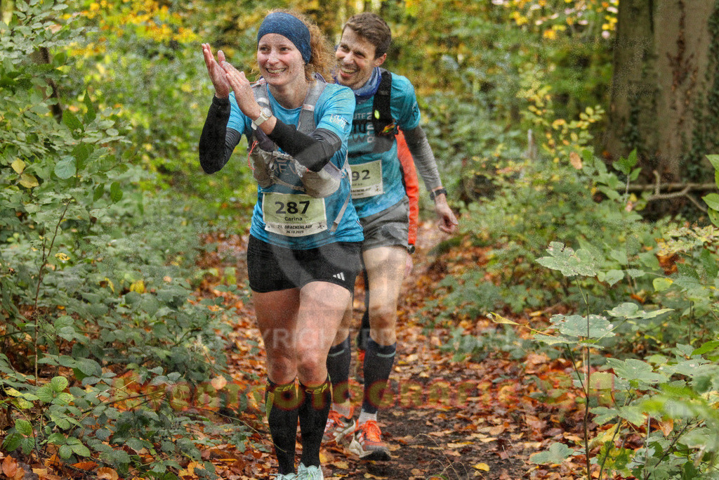 251026_1251_EV4_5926 | Sportfotografie im Rhein-Sieg Kreis, Köln, Bonn, NRW, Rheinland Pfalz, Hessen, etc. Unser Tätigkeitsfeld umfasst den Laufsport vom Volkslauf über den Marathon, Duathlon, Triathon bis zum Ultralauf wie Kölnpfad Ultra oder Schindertrail.