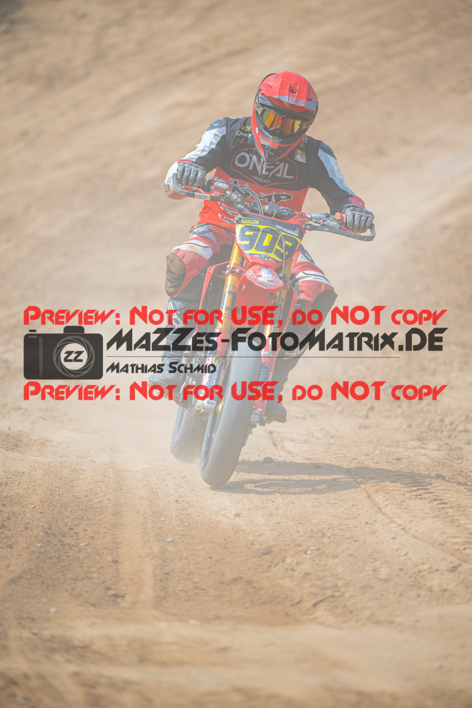 MaZZes-Fotomatrix-20260816-614744 | S2