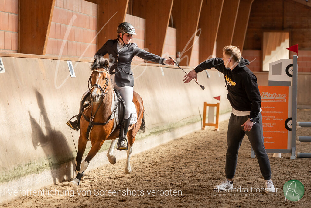 250406_Barop_17_014 | farbklaex.com