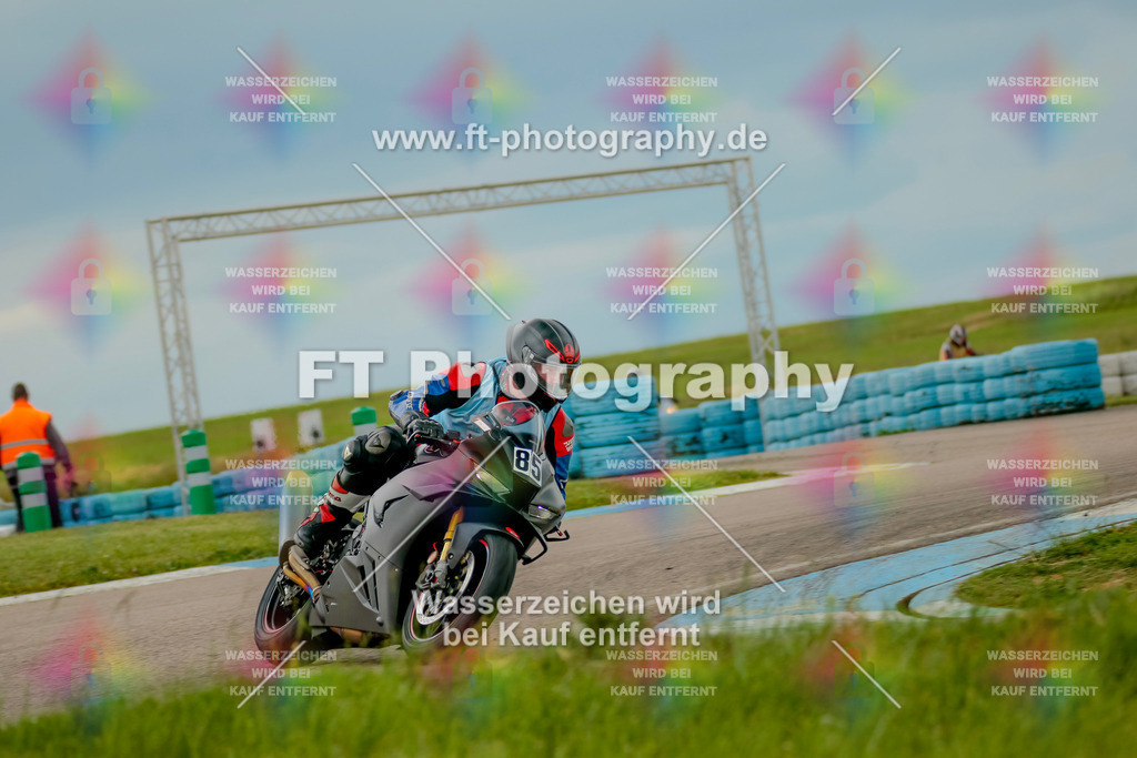 _7D21491 | Hier findet Ihr Bilder von Touristenfahrten auf der Nürburgring Nordschleife oder von anderen Veranstaltungen die ich besucht habe. Viel Spass beim Durch Schauen 