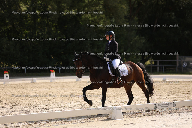 HG9A0068 | laurarinckfotografie - Realisiert mit Pictrs.com