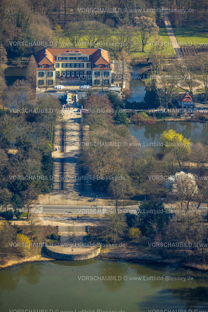 Gelsenkirchen240300339 | Luftbild, Allee zum Schloss Berge mit Schlossteich, Buer, Gelsenkirchen, Ruhrgebiet, Nordrhein-Westfalen, Deutschland