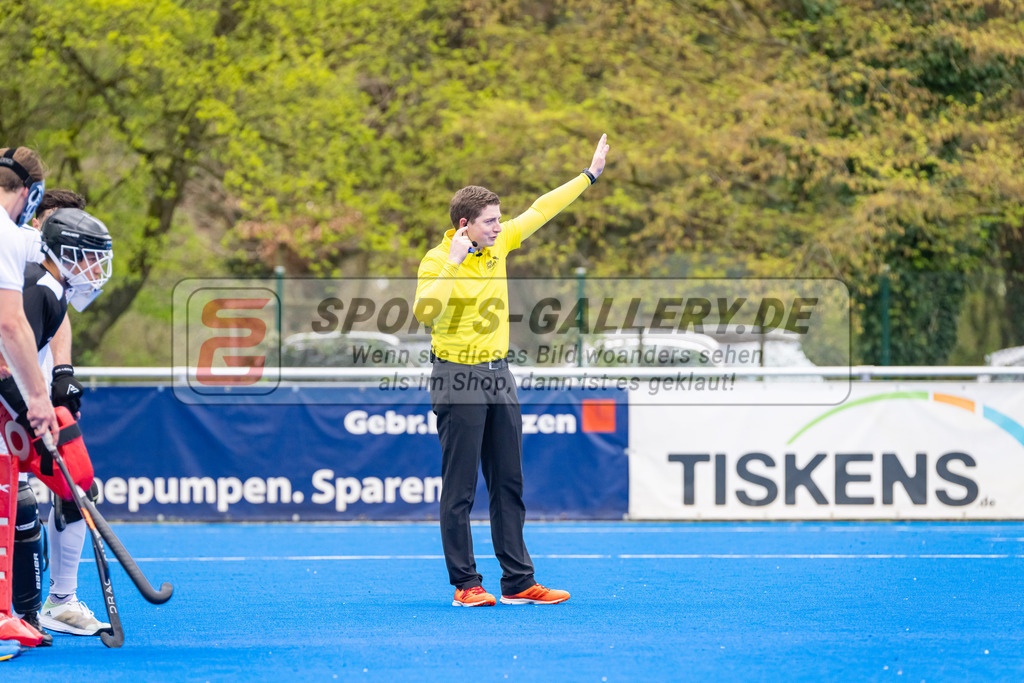 HK_20230415_106910 | 1. Bundesliga Herren Crefelder HTC - UHC Hamburg am 14.4.2023 Crefelder HTC, Krefeld , Fernkorn ( SR )