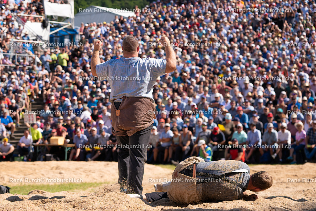 DSC07188-3 | René Burch leidenschaftlicher Fotograf aus Kerns in Obwalden.  Hier finden sie Sport, Landschaft und Natur Fotografie.
 - Realisiert mit Pictrs.com