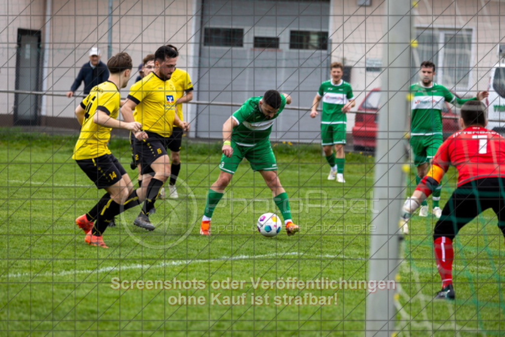 20250413_152619_0062 | #,KSG Eislingen (grün) vs. TSV Ottenbach (gelb), Fussball, Kreisliga A3 - Bezirk Neckar/Fils, 22. Spieltag, Saison 2024/2025, Rasensportplatz, Albstraße 69, 73054 Eislingen, 13.04.2025 - 15:00 Uhr,Foto: PhotoPeet-Sportfotografie/Peter Harich