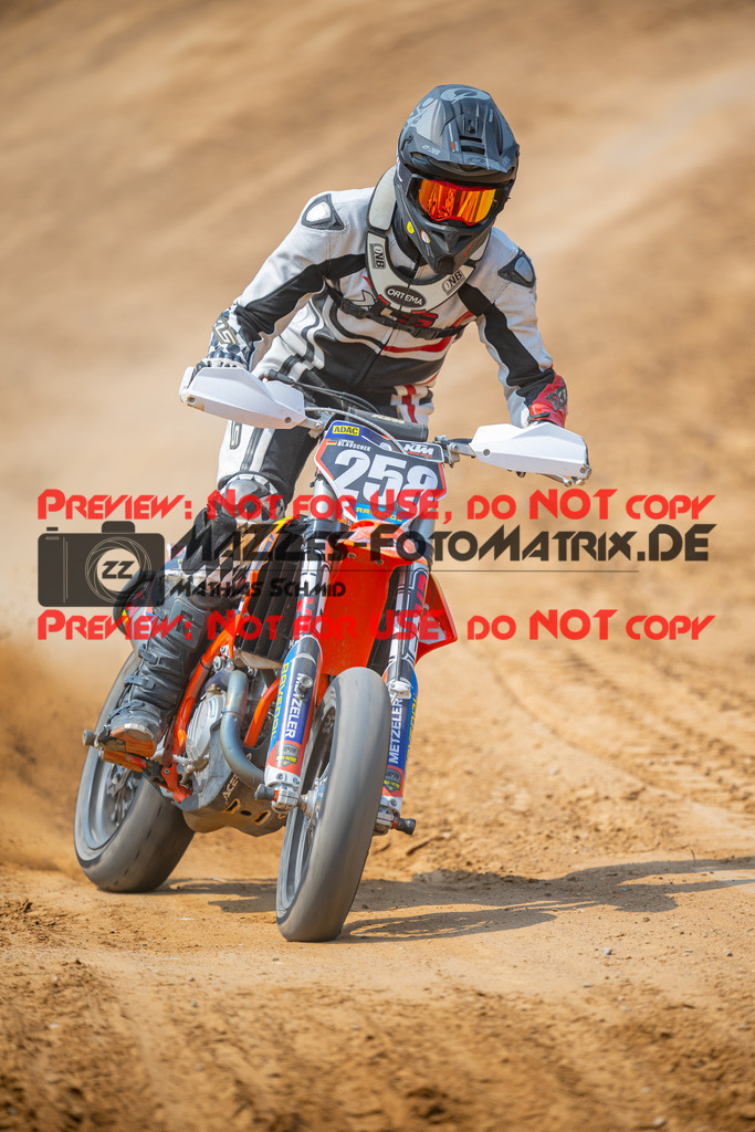 MaZZes-Fotomatrix-20260816-614802 | S2