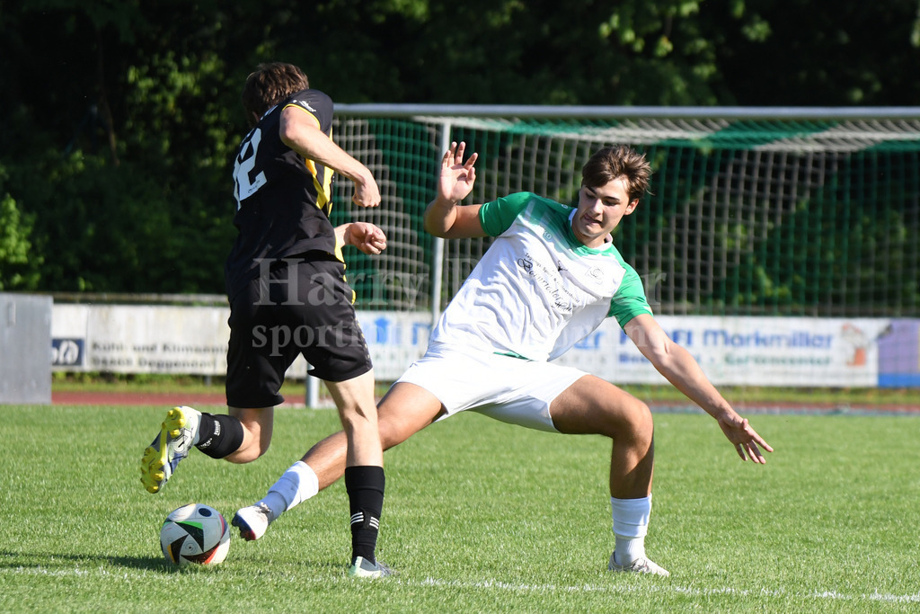 SpVgg GW Deggendorf : TSV Oberschneiding | Testspiel 20.06.2026Luis Fritz (SpVgg GW Deggendorf #12) - Realisiert mit Pictrs.com