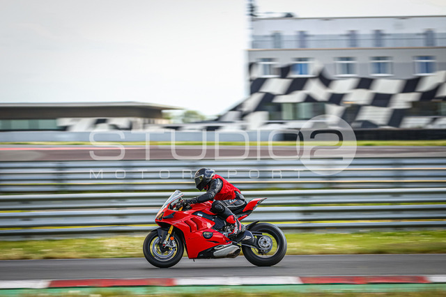 0087-260504OSL-043_87 | Deine Full-Service-Agentur für ✔️Videoproduktionen und ✔️Motorsportfotografie Jetzt Angebot anfragen!