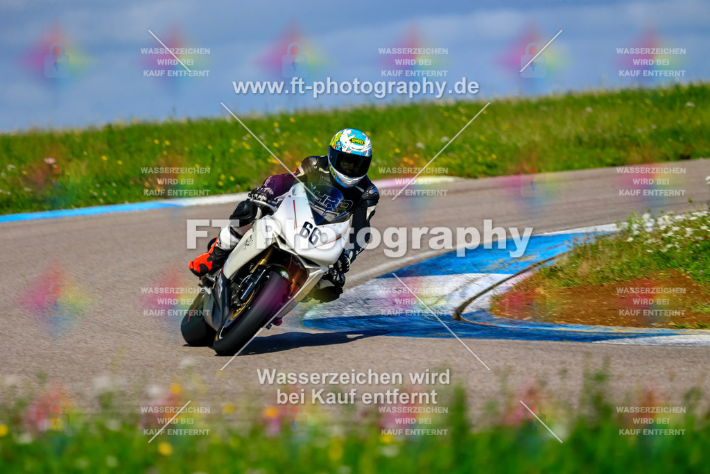 _OUR5370 | Hier findet Ihr Bilder von Touristenfahrten auf der Nürburgring Nordschleife oder von anderen Veranstaltungen die ich besucht habe. Viel Spass beim Durch Schauen 