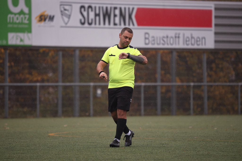FCHWAS_251102_3927 | 1.FC Heidenheim 1846 II vs. SGM DJK-SV Wasseralfingen/Neuler, Fußball, Frauen, Bezirksliga, 2025/2026, 8. Spieltag, 02.11.2025 in Mergelstetten (Foto: Michael Bulling) - Realisiert mit Pictrs.com