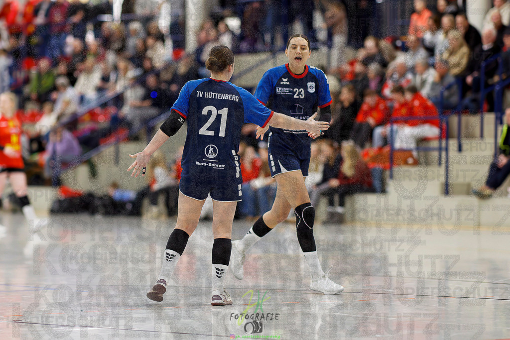 Frauen Regionalliga (HHV); HSG Wettenberg - TV Hüttenberg | Frauen Regionalliga (HHV); HSG Wettenberg - TV Hüttenberg am 06.12.2025 in Launsbach (Wettenberg) (Halle GS Launsbach (Wettenberg))Photo © 2025 - Jörg Heinrich - Realisiert mit Pictrs.com